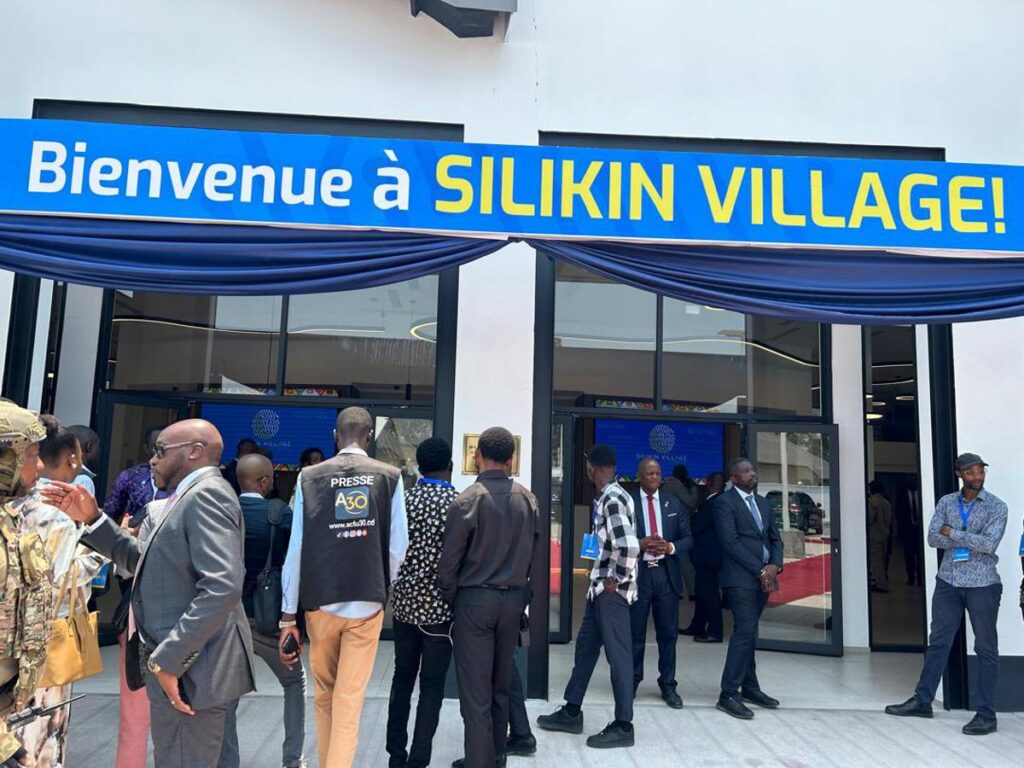 Lees meer over het artikel Kinshasa: ‘Silikin Village’ is nieuwe hub voor ondernemerschap en innovatie (CongoForum)