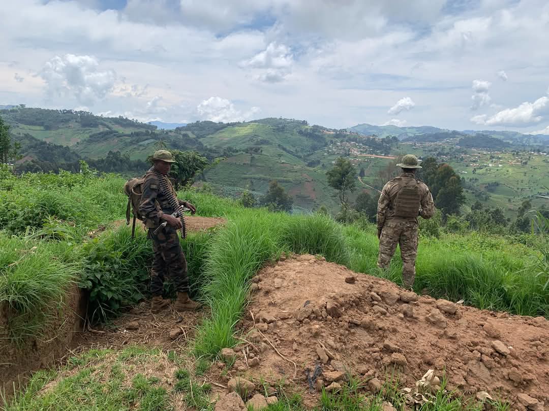 Read more about the article Cinquième jour des combats entre M23 et les FARDC en Lubero (CongoForum)