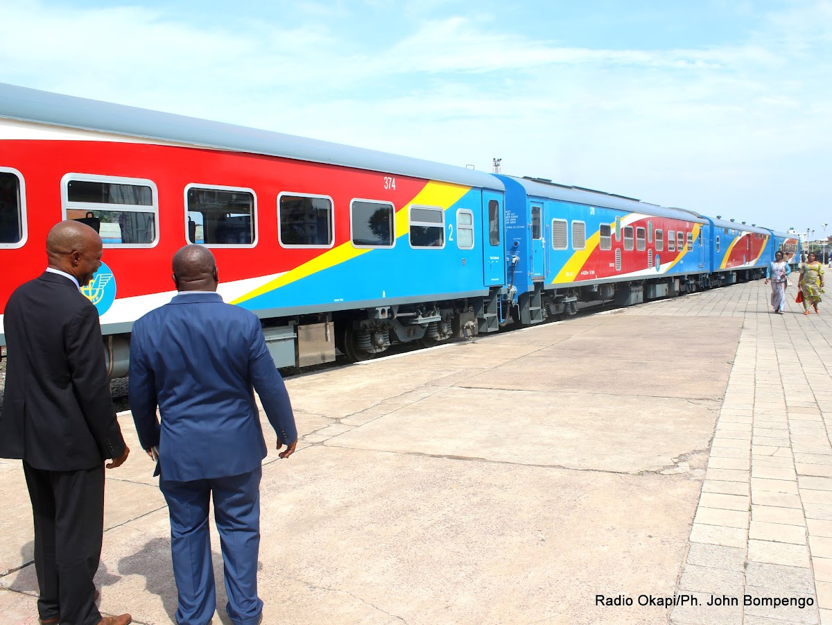 Lees meer over het artikel Positieve reacties op hervatting treinverkeer Kinshasa-Matadi (CongoForum)