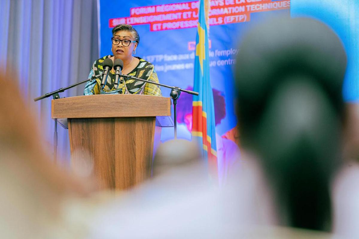 Lees meer over het artikel Premier Suminwa kan stakingsgevaar afwenden bij ONATRA (CongoForum)