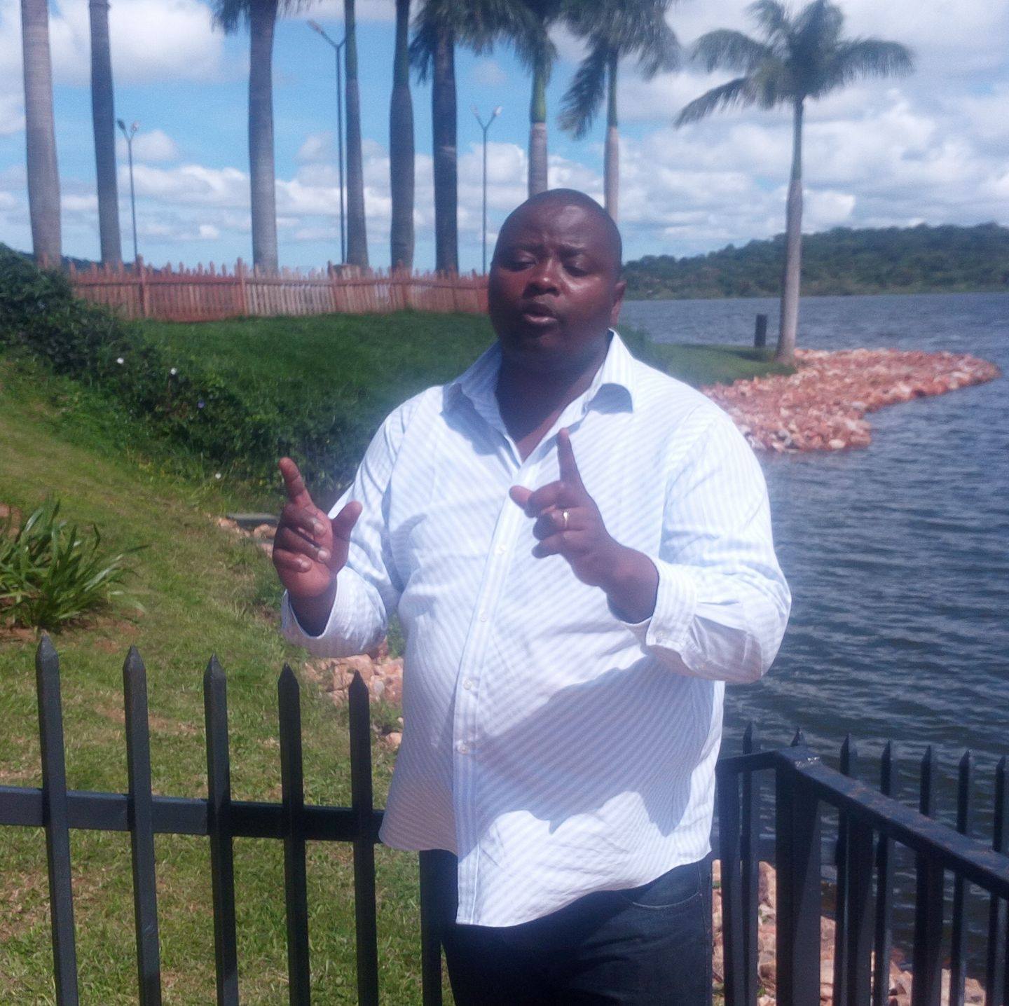 Read more about the article Nord-Kivu: interpellation du président de JED à Goma, le journaliste Tuver Wundi est relâché après plus de 24 heures (CongoForum)