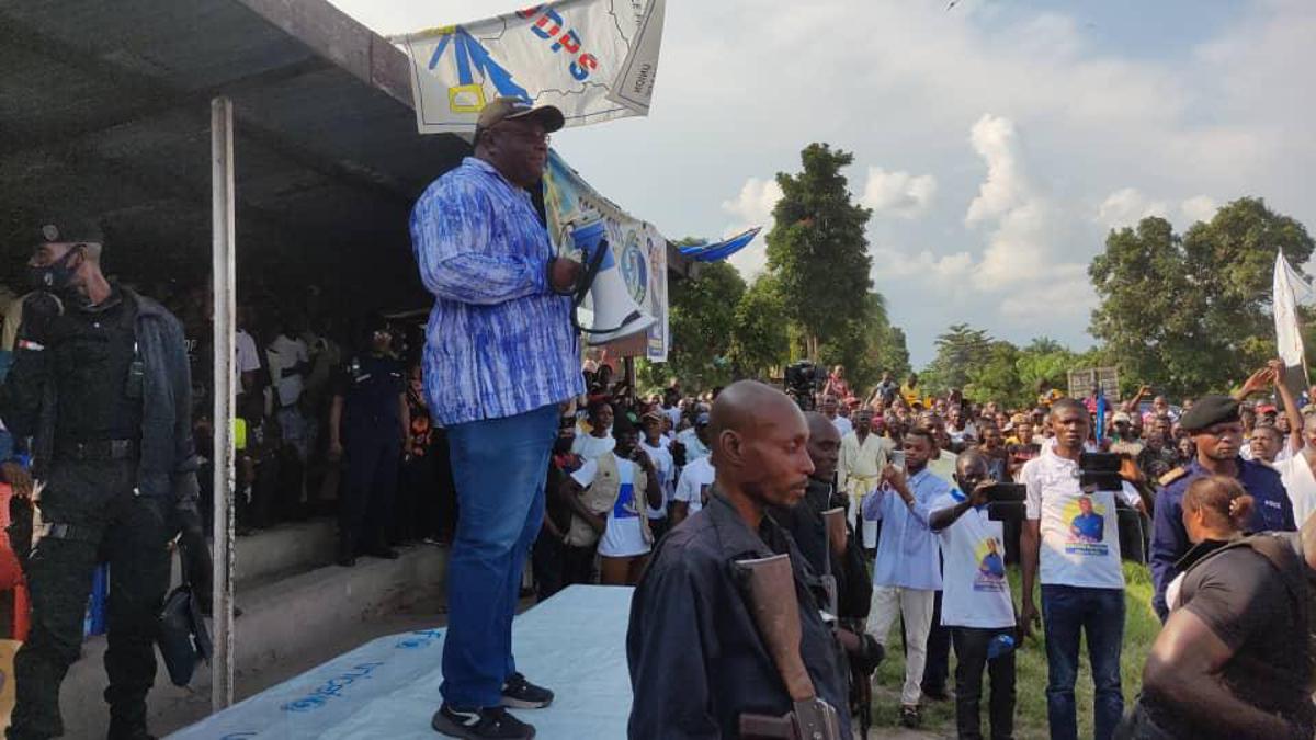 Lees meer over het artikel Jean-Pierre Bemba mobiliseert jongeren om bij leger te gaan (CongoForum)