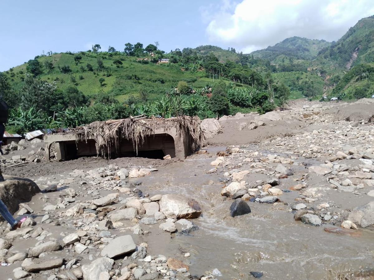 Lees meer over het artikel Ishovu, eiland met veel ellende: ruim 8.000 ontheemden aan hun lot overgelaten (CongoForum)