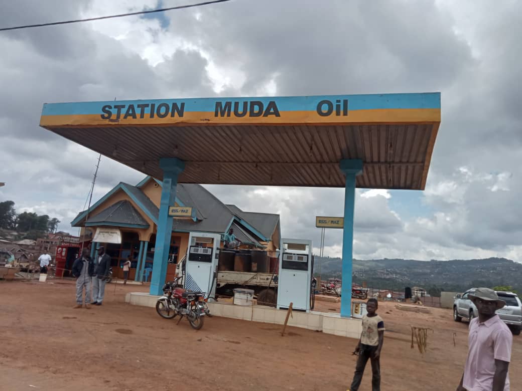 Read more about the article Butembo: hausse du prix du carburant avec impact (CongoForum)