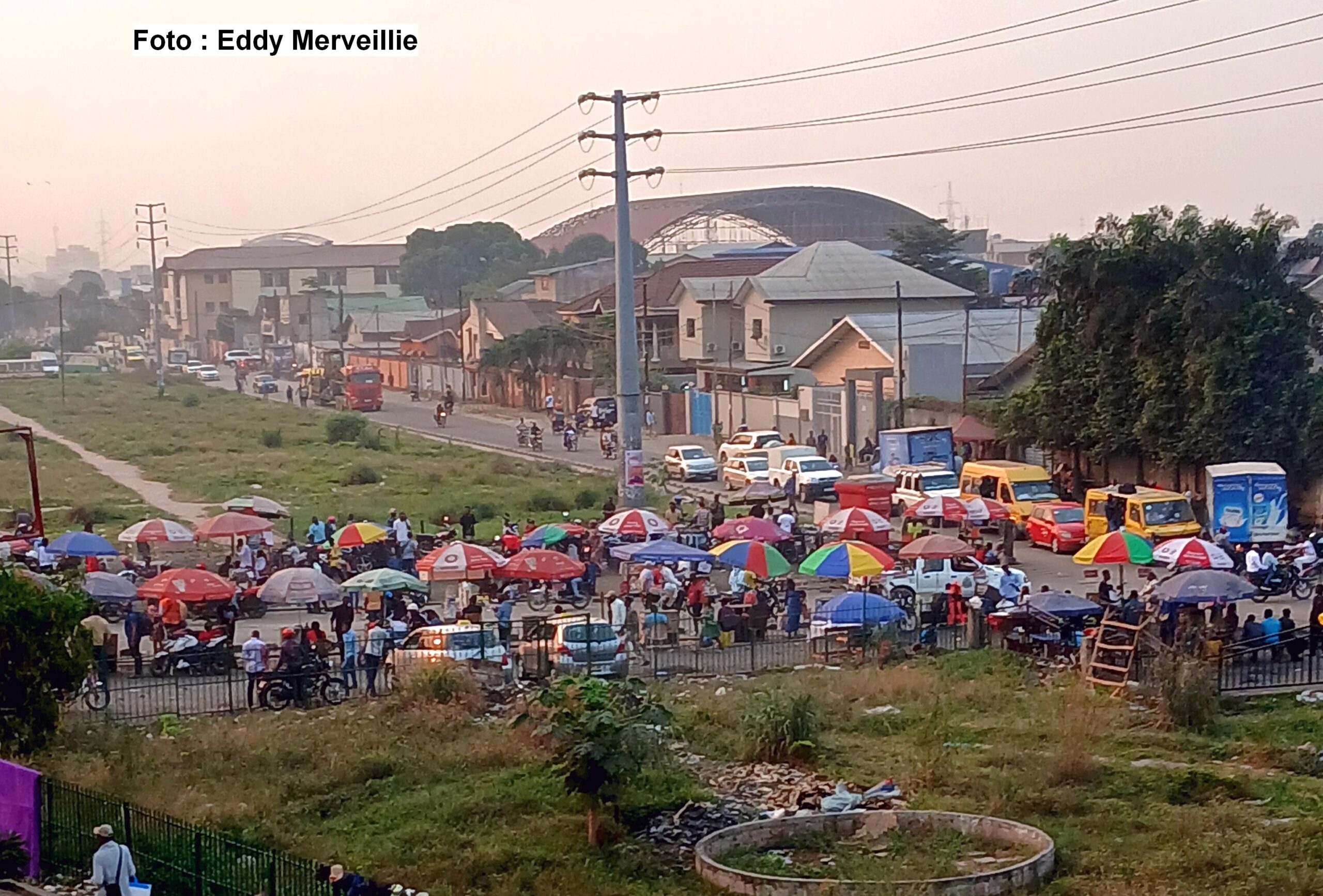 Lees meer over het artikel Ministerie van Economie zet systeem op om marktprijzen te controleren (CongoForum)