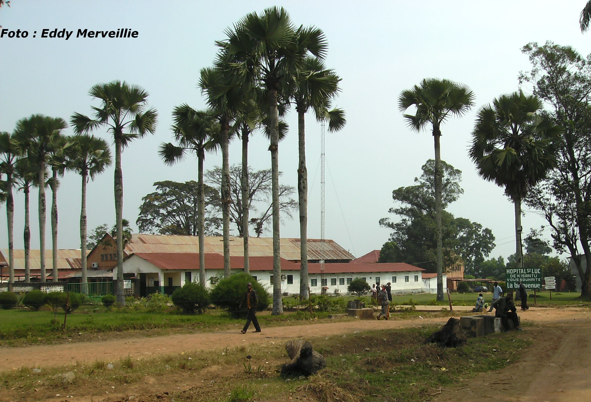 Lees meer over het artikel Centraal-Kongo: slechte weginfrastructuur speelt mensen in Inkisi veel parten (CongoForum)