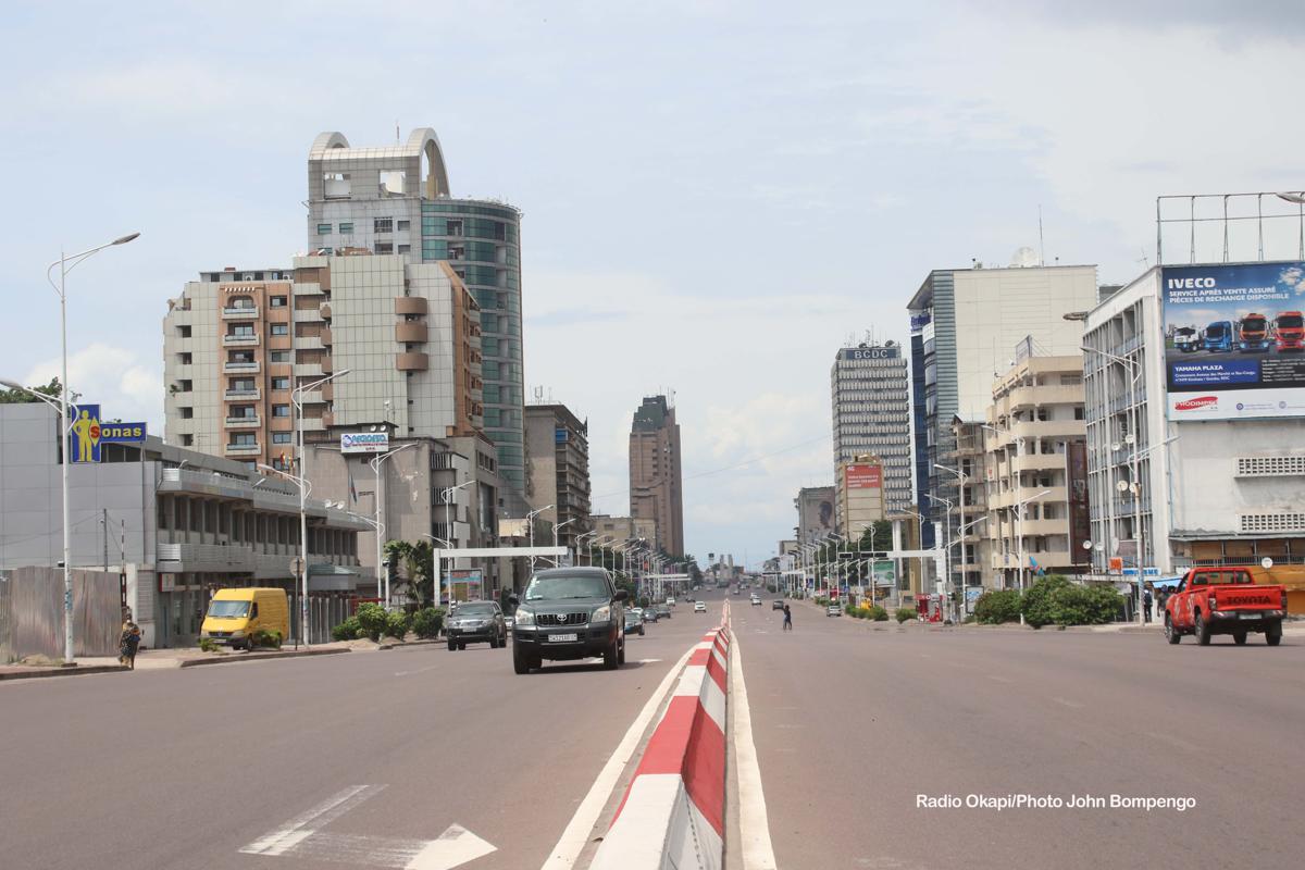 Lees meer over het artikel Vrouwen in Kinshasa geven hun mening over federalisme in Congo (CongoForum)