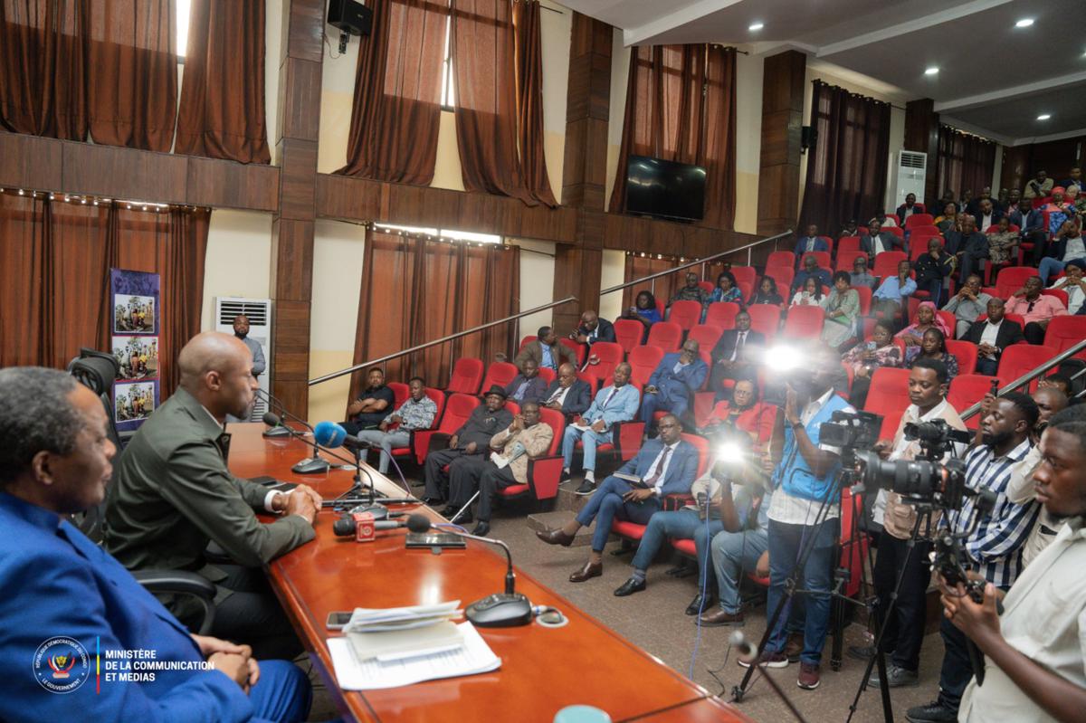 Lees meer over het artikel Kinshasa: documentaire over slachtoffers inval in Oost-Congo (CongoForum)