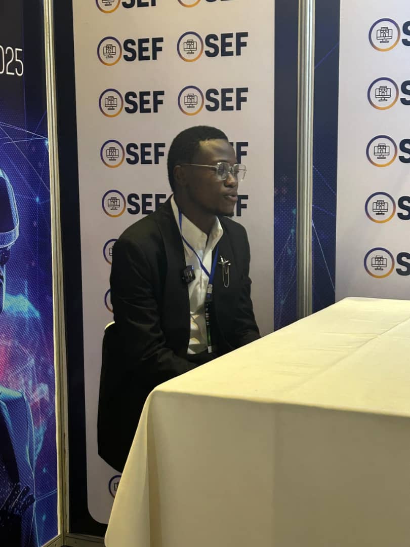 Read more about the article Salon E-commerce & Fintech à Kinshasa: à la découverte d&rsquo;un jeune entrepreneur et étudiant de l&rsquo; université de Kinshasa (CongoForum)