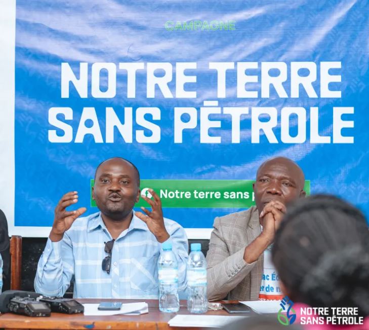 Lees meer over het artikel Coalitie ‘Notre Terre Sans Pétrole’ verzet zich tegen meer dan 50 nieuwe ‘blokken’ om olie te ontginnen (CongoForum)