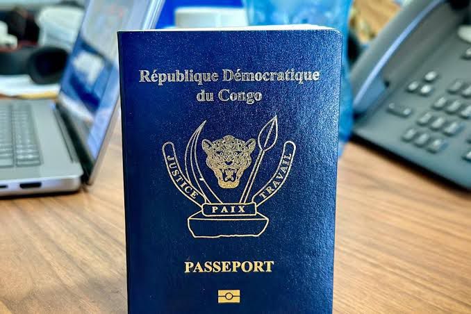 Lees meer over het artikel Congo lanceert nieuw biometrisch paspoort op 5 juni (CongoForum)