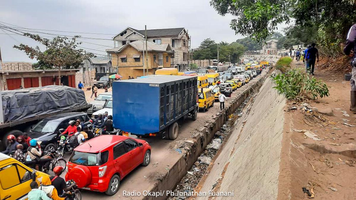 Lees meer over het artikel Meer dan 200 miljoen dollar van Wereldbank om veerkracht en sanitaire voorzieningen Kinshasa te versterken (CongoForum)
