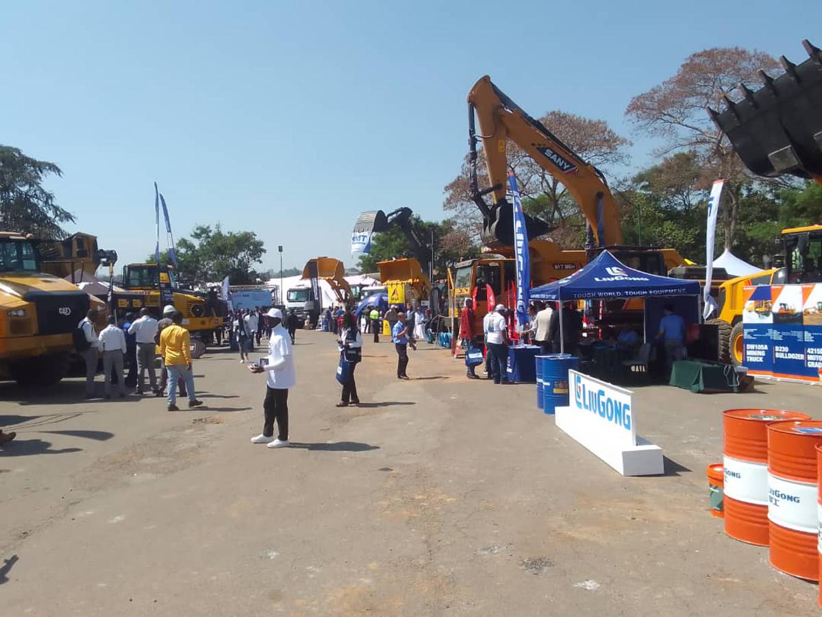 Lees meer over het artikel ‘Mining Week’: Washington mikt op terugtrekking buitenlandse troepen en harmonieuze economische samenwerking (CongoForum)