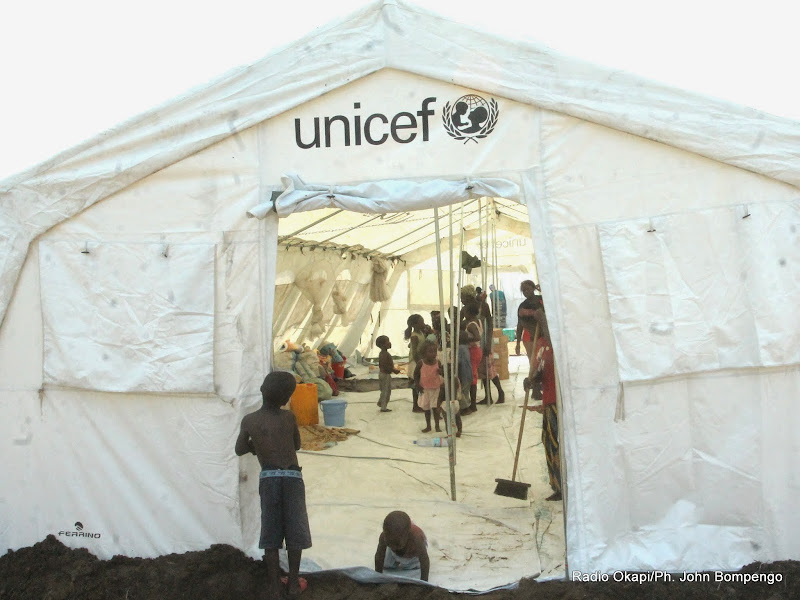 Lees meer over het artikel Strijd tegen cholera: Unicef schenkt 20 ton hulpgoederen ter ondersteuning (CongoForum)