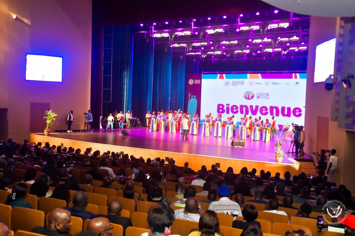 Lees meer over het artikel Kinshasa: Wereldfestival voor Muziek en Toerisme viert rumba en cultureel erfgoed (CongoForum)