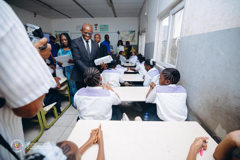 Lees meer over het artikel Meer dan twee miljoen leerlingen leggen examens basisonderwijs af (CongoForum)