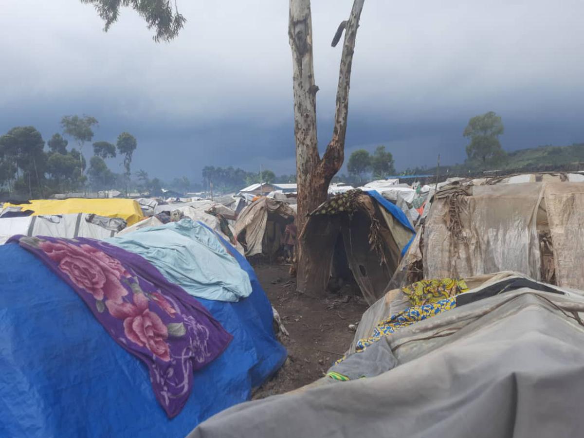 Lees meer over het artikel Ituri: duizenden ontheemden zoeken veiligheid bij basis VN-blauwhelmen in Djaiba (CongoForum)