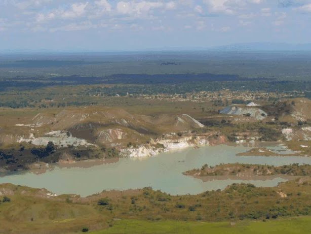 Lees meer over het artikel Advocaat van ACEDH: “Milieuverdedigers lopen vaak groot gevaar in Congo” (CongoForum)