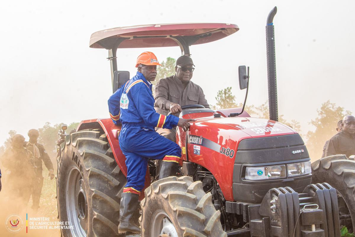 Lees meer over het artikel Félix Tshisekedi lanceert landbouwcampagne 2025-2026 (CongoForum)
