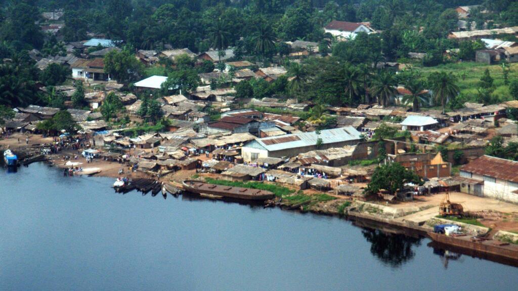 Lees meer over het artikel Rampen met vaartuigen in Equateur volgen elkaar op (CongoForum)