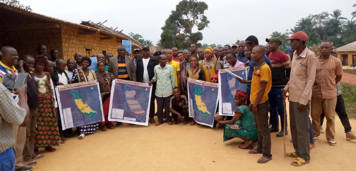 Lees meer over het artikel Geweld tussen Wazalendostrijders doet burgers vluchten in streek van Pangi (CongoForum)