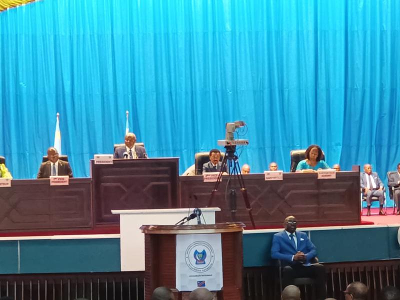 Lees meer over het artikel Petitie onder parlementairen tegen Vital Kamerhe, voorzitter Nationale Assemblee (CongoForum)