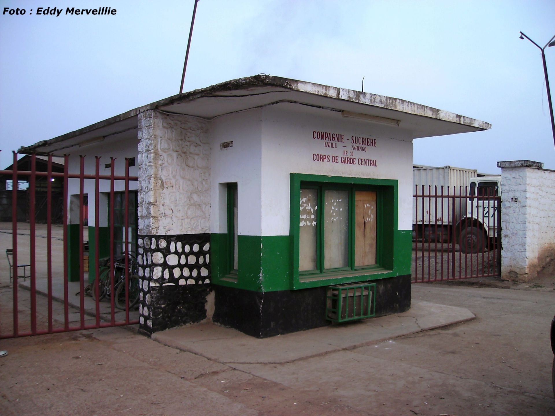 Lees meer over het artikel Centraal-Kongo: groen licht voor werken aan weg tussen Kwilu-Ngongo en Kimpangu (CongoForum)