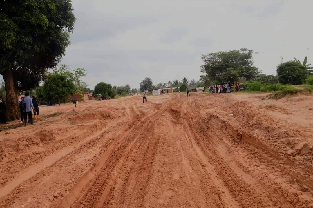 Lees meer over het artikel Centraal-Kasaï: pleidooi voor lokale comités om wegen te onderhouden (CongoForum)