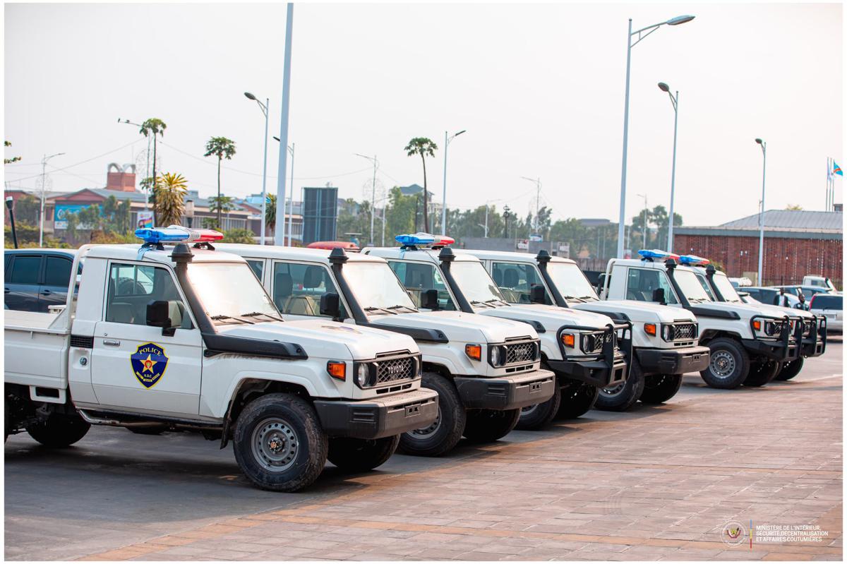 Lees meer over het artikel Regering werkt aan betere sociale bescherming voor militairen en agenten (CongoForum)