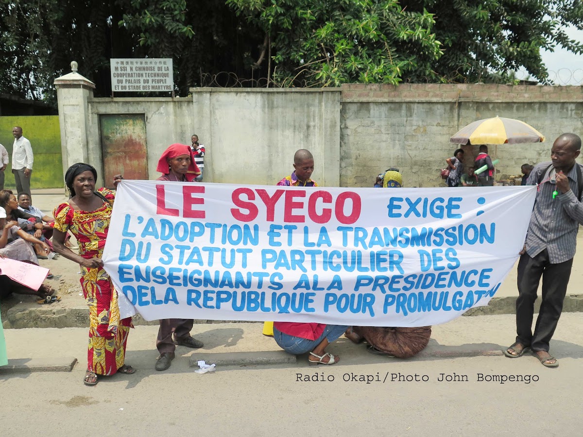 Lees meer over het artikel Centraal-Kasaï: leerkrachten zonder loon uiten hun ongenoegen (CongoForum)