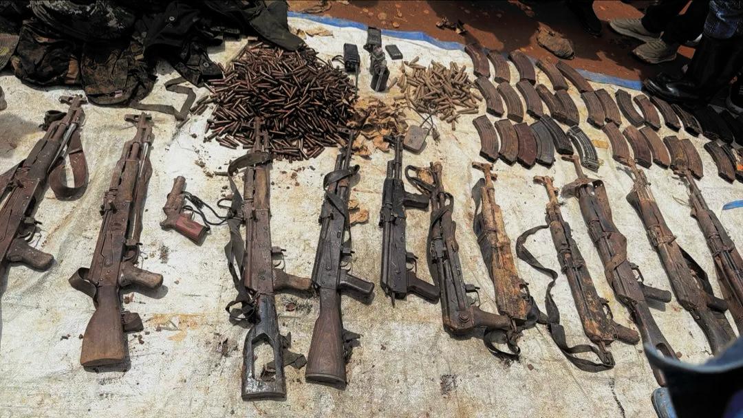 Read more about the article Nord-Kivu: Kinshasa suspend l’opération « Armes contre argent » lancée à Beni (CongoForum)