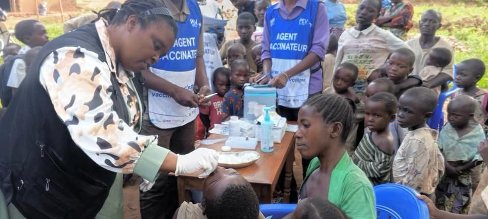 Read more about the article Nord-Kivu: plus de 1 687 cas de rougeole signalés depuis avril dans la zone de santé de Binza à Rutshuru (CongoForum)