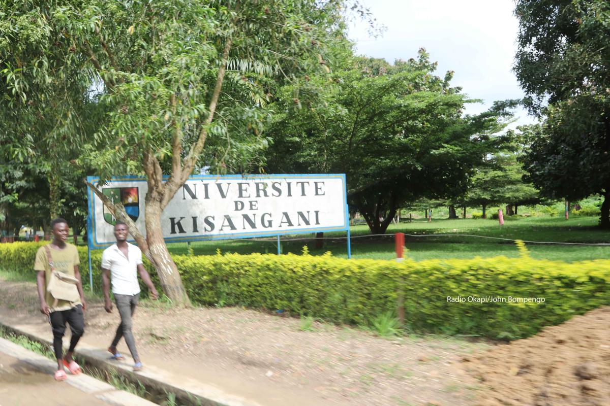 Lees meer over het artikel Ingrijpende reorganisatie bij Universiteit van Kisangani (CongoForum)