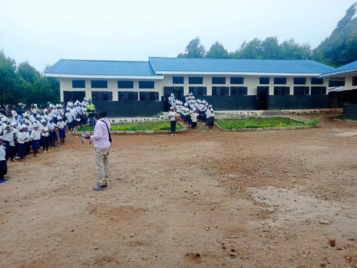 Lees meer over het artikel Zuid-Kivu: gevechten vlakbij school in Kabare (CongoForum) 