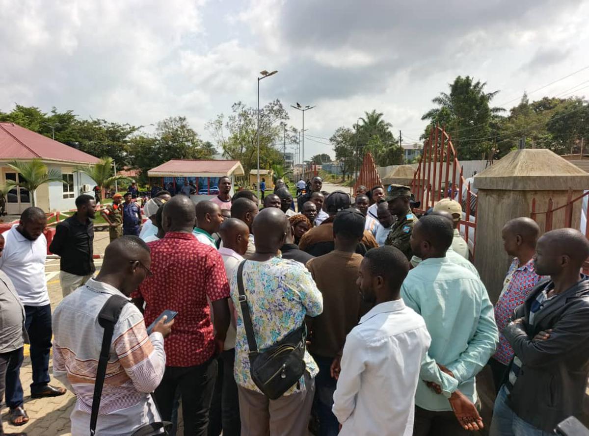 Lees meer over het artikel Moord op Thierry Lole leidt tot betoging journalisten in Bunia (CongoForum)