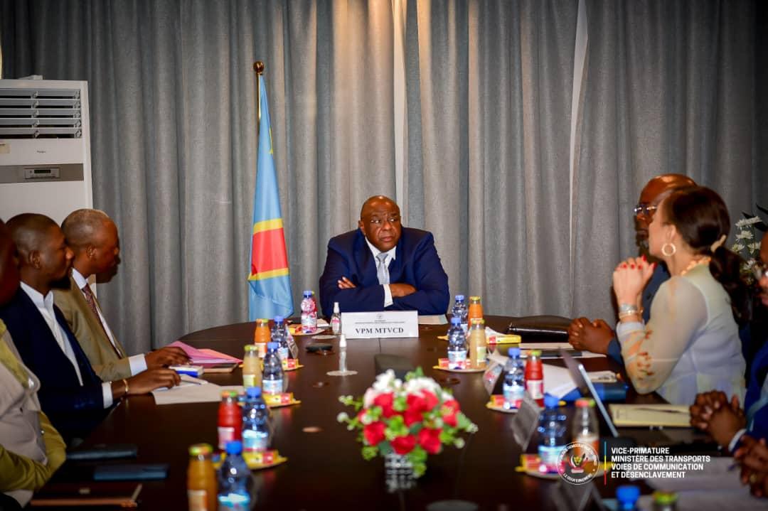 Lees meer over het artikel Bemba eist dat luchthaven in Boende eindelijk wordt afgewerkt (CongoForum)