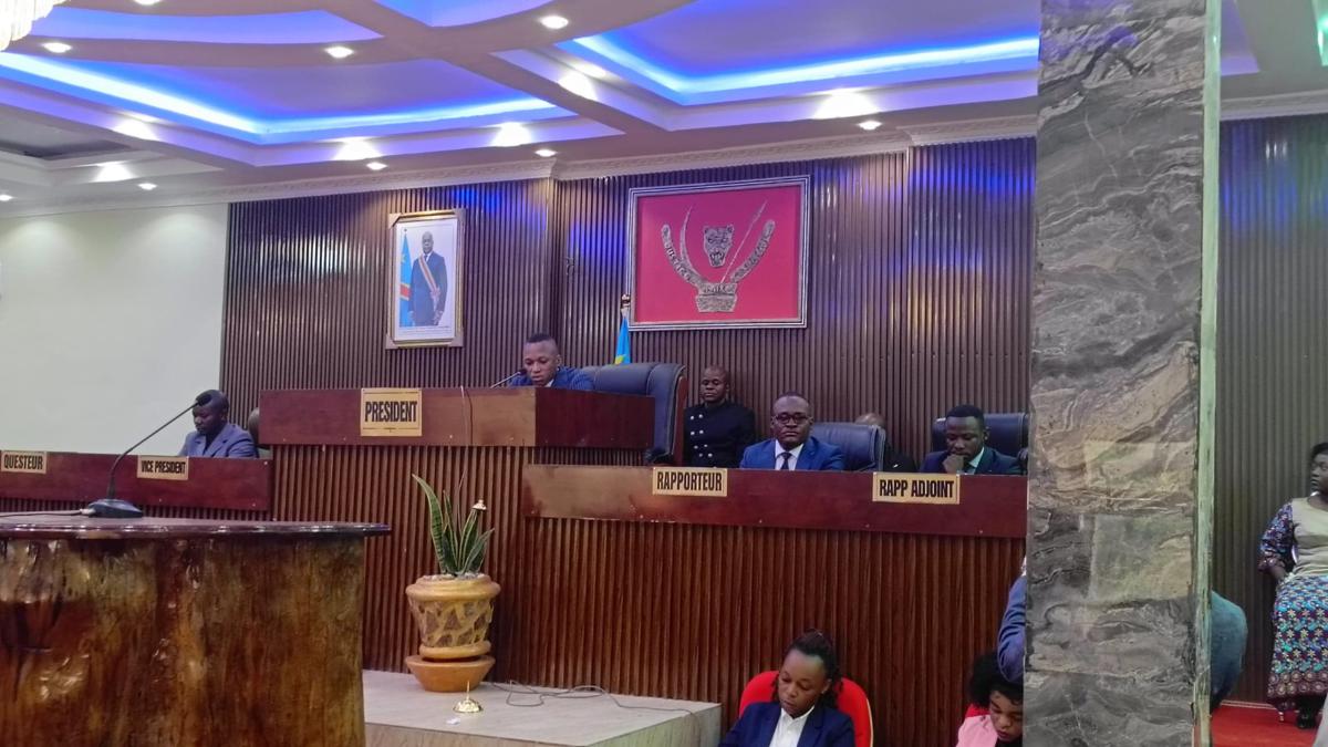 Lees meer over het artikel Hof van Cassatie vraagt akkoord om gouverneur van Tshopo te vervolgen (CongoForum)