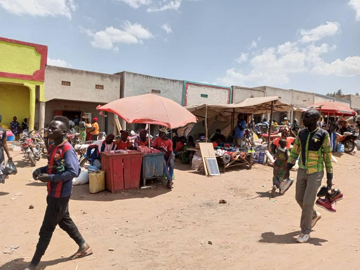 Lees meer over het artikel Ituri: VN-blauwhelmen zijn weg in Amee, maar verhoudingen zijn vreedzamer (CongoForum)