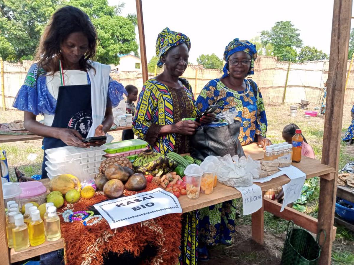 Lees meer over het artikel Maand van de vrouwenrechten: “Laten we voor Oost-Congo stappen” (CongoForum)