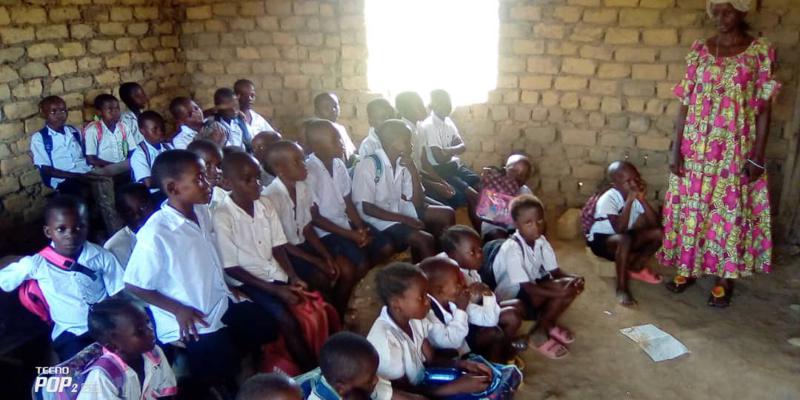 Lees meer over het artikel Schoolmaaltijden om leerlingen te beter te laten leren en hun gezondheid te verbeteren (CongoForum)