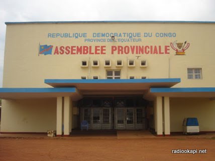 Lees meer over het artikel Kritiek op verkiezing voorzitter in provinciale assemblee van Equateur (CongoForum)
