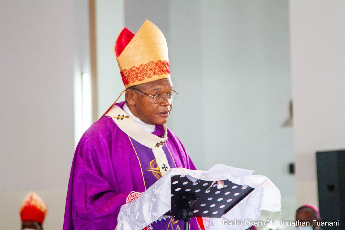 Read more about the article Le cardinal Fridolin Ambongo nommé au Dicastère pour la Communication du Vatican (CongoForum)