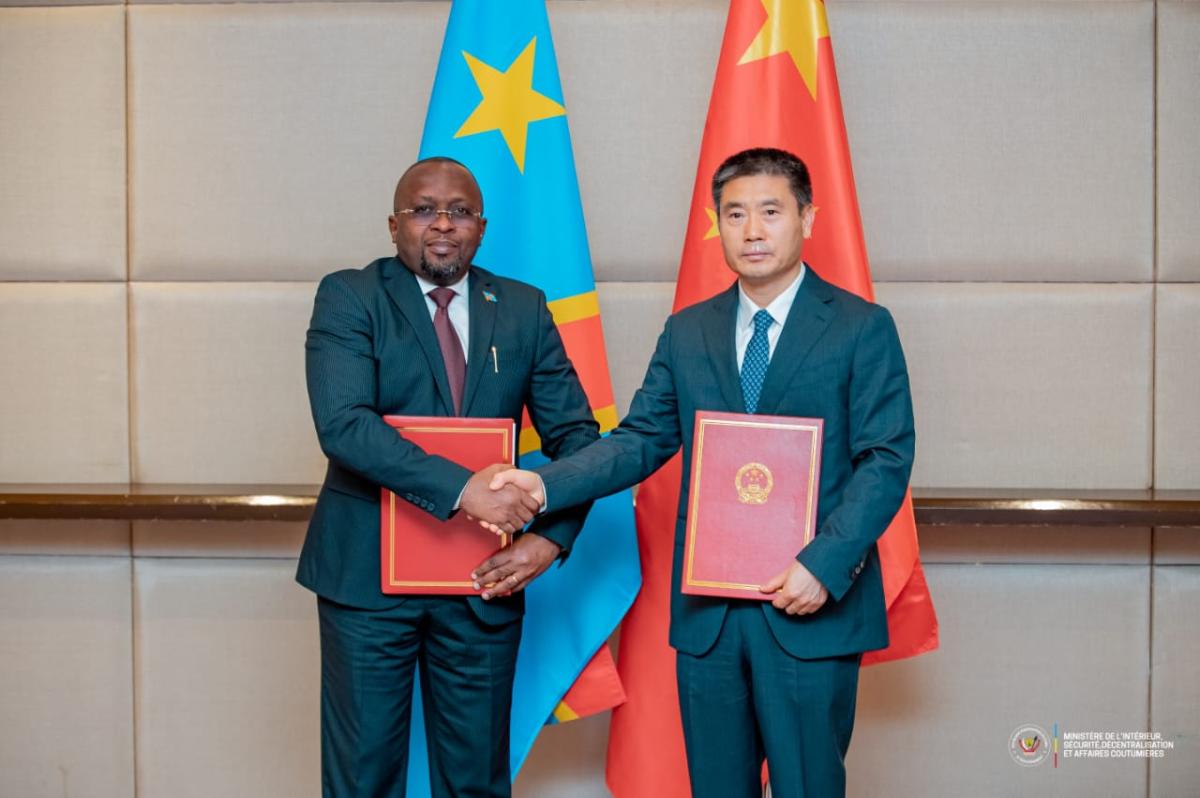 Lees meer over het artikel Chinezen beloven ondersteuning aan Congolese politie (CongoForum)