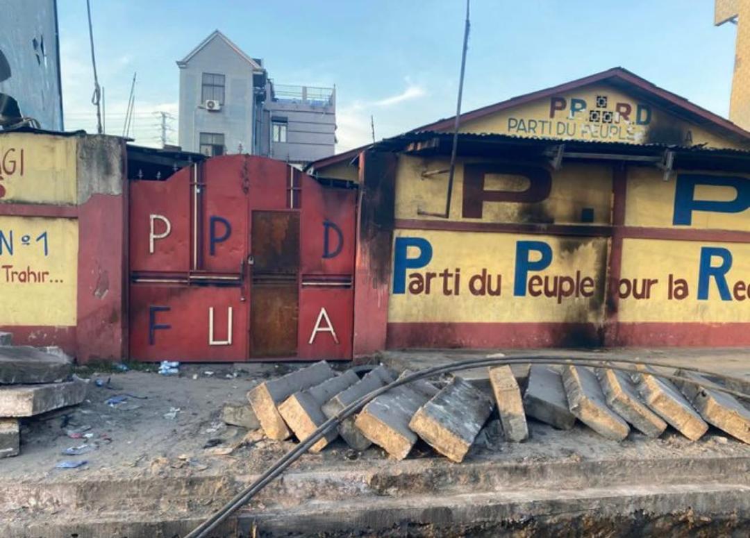 Read more about the article Kinshasa: le siège du PPRD saccagé lors d’une manifestation de l’UDPS (CongoForum)
