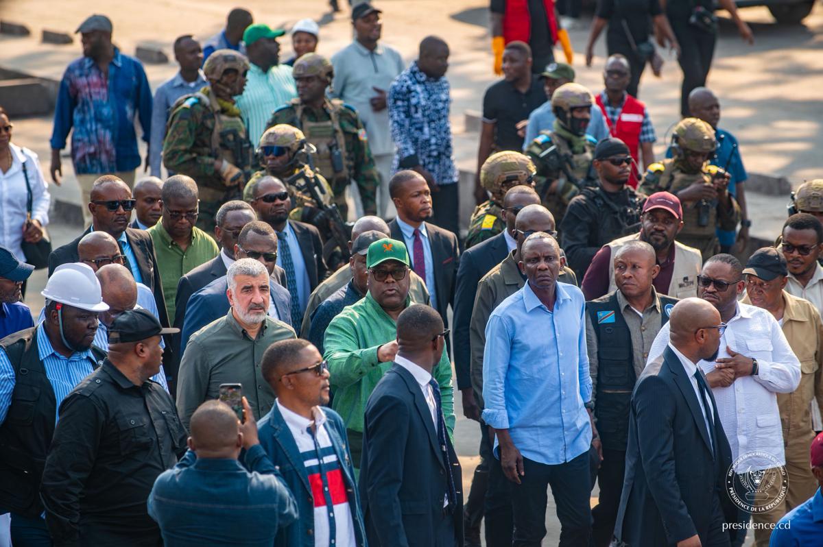Lees meer over het artikel Clandestiene handelaars bemoeilijken toegang tot centrale markt in Kinshasa (CongoForum)