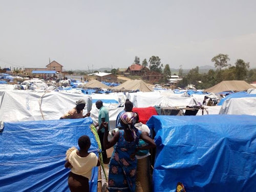 Lees meer over het artikel Kinshasa en Kigali sluiten akkoord over vrijwillige terugkeer van bijna 281.000 vluchtelingen (CongoForum)