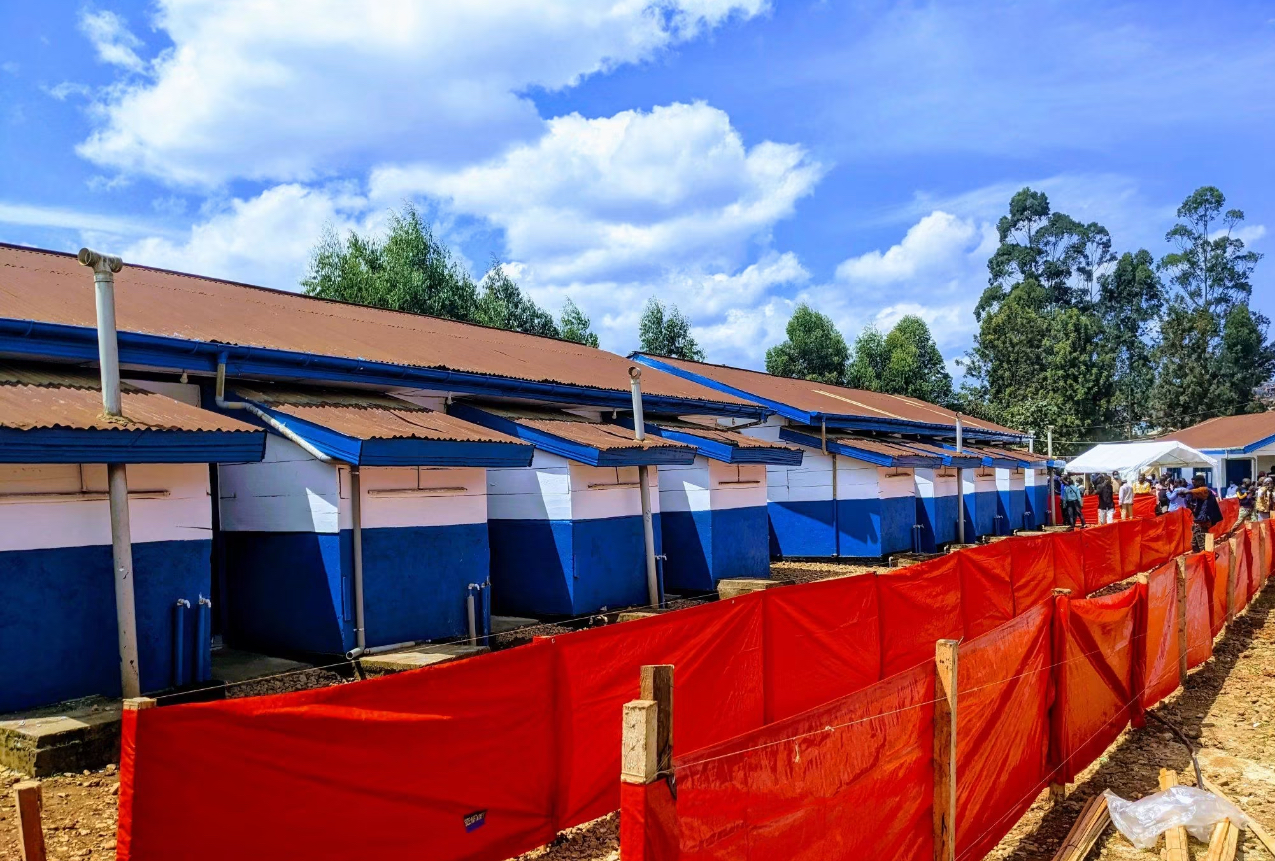 Read more about the article Nord-Kivu : une femme et sa fille atteinte d’Ebola enlevées à Butembo, les autorités lancent un avis de recherche (CongoForum)