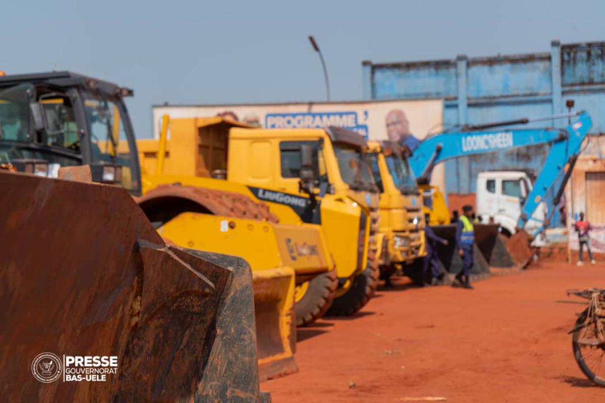 Lees meer over het artikel Nieuwe machines voor bouw en heraanleg wegen in Haut-Katanga (CongoForum)