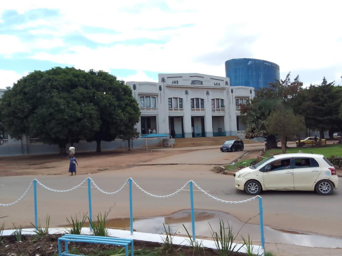 Lees meer over het artikel Nieuw gerechtsgebouw in Lubumbashi is officieel geopend (CongoForum)