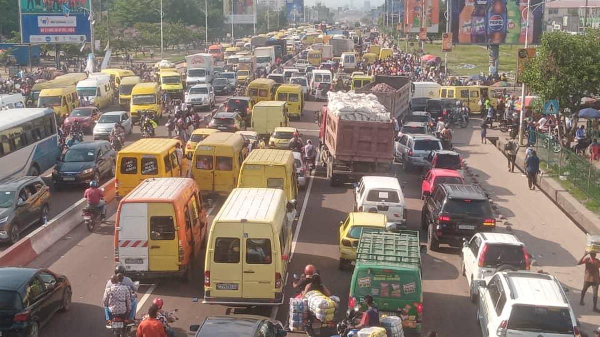 Lees meer over het artikel Nieuwe boulevard in Kinshasa wordt genoemd naar Etienne Tshisekedi (CongoForum)